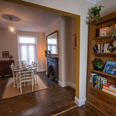 4-Bed Botanical Retreat Vila Plymouth Exterior foto